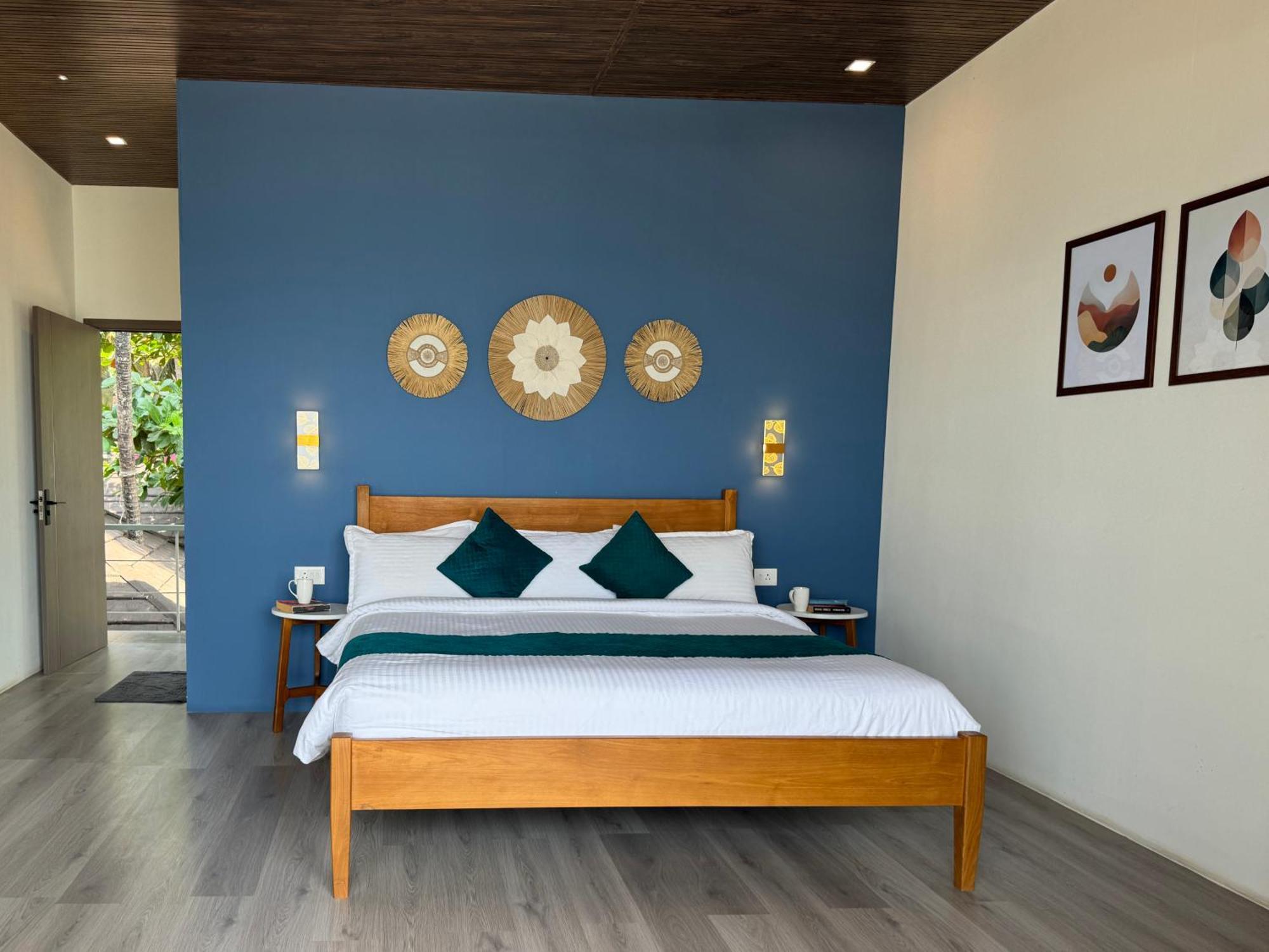 Royal Touch Beach Huts Палолем Екстериор снимка