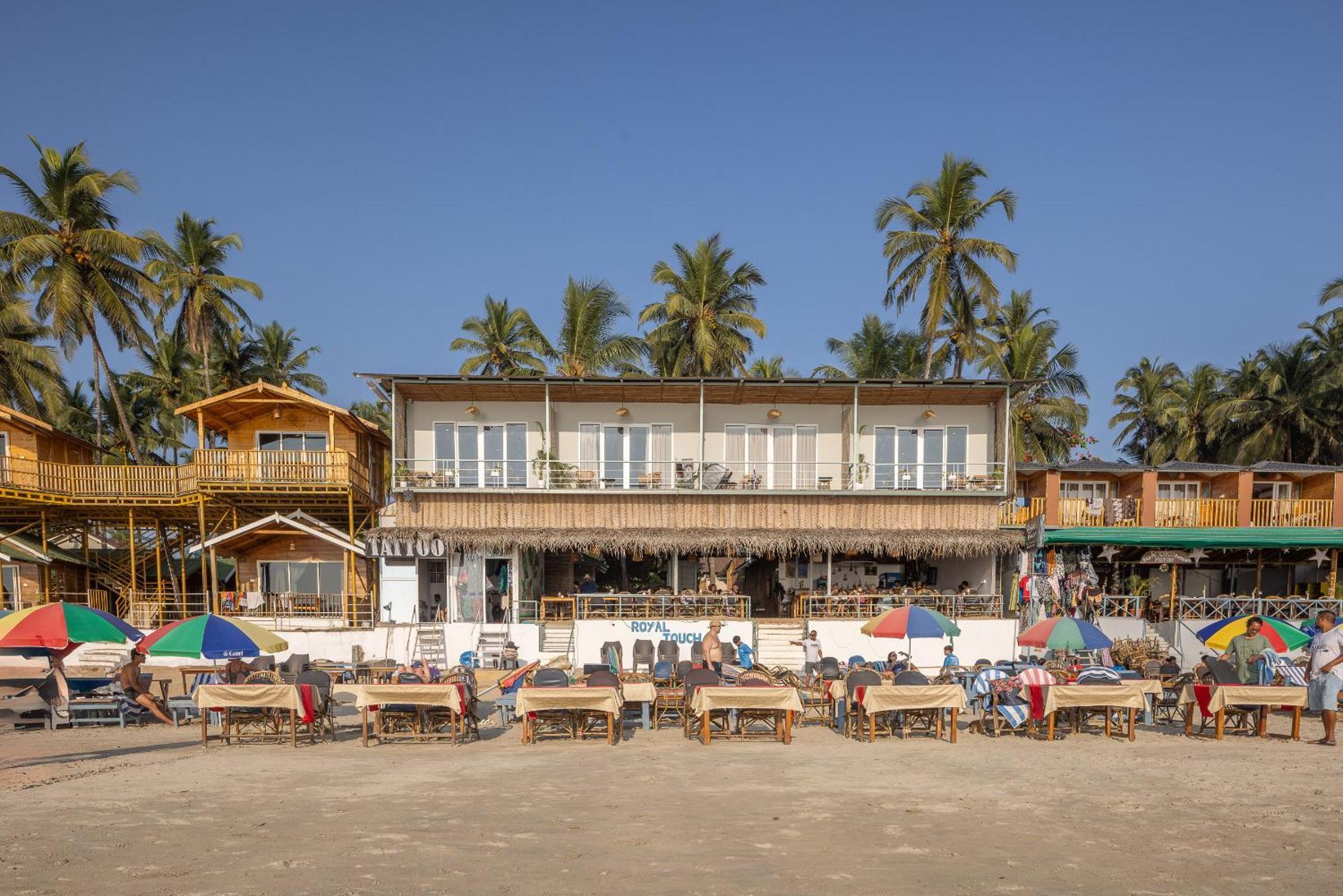 Royal Touch Beach Huts Палолем Екстериор снимка