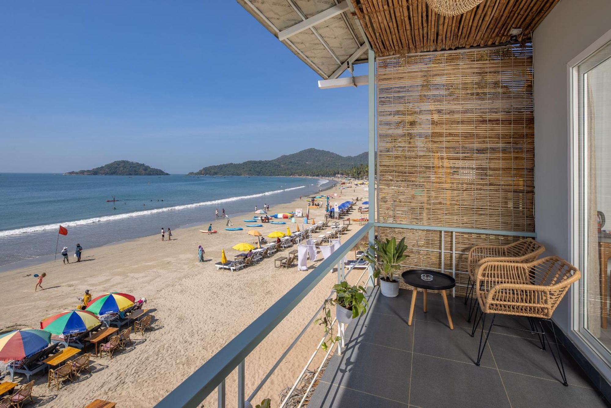 Royal Touch Beach Huts Палолем Екстериор снимка